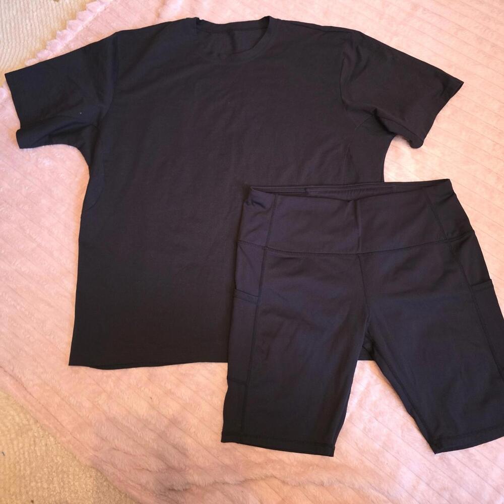 Oalka t-shirt and biker shorts set